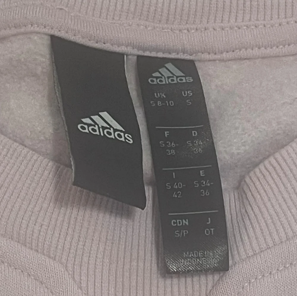 Adidas womens semi cropped oversized crewneck sweatshirt size small - Picture 4 of 4
